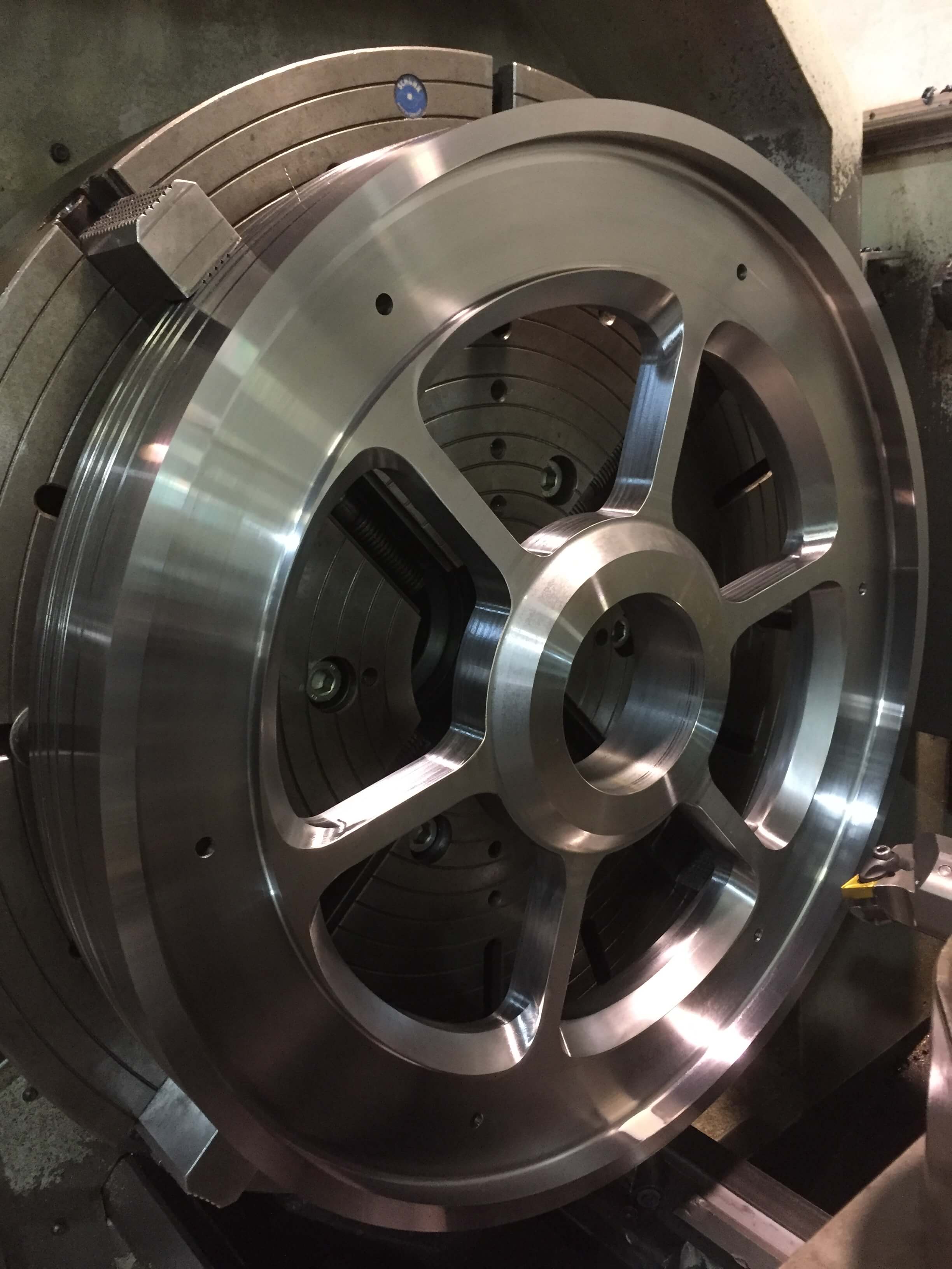 Industrielle Fertigungsexzellenz - Qualitäts-CNC-Services